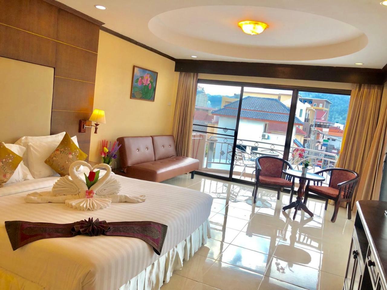 Hotel Ban Tyrol Patong Exterior foto
